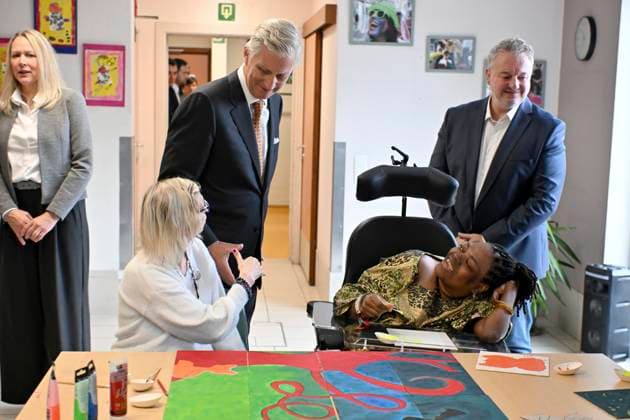 Royal Visit To The Province Of Liege LIÈGE, BELGIUM - SEPTEMBER 29: King Philippe and Queen Mathilde are visiting the province of Liège. Their itinerary begins at the nonprofit organization Le Bercail in Liège, a day and residential center for adults with intellectual disabilities. There, the King and Queen will view the memorial wall La Cabane du souvenir and an apartment adapted for people with limited mobility. They will also take part in an art workshop, during which they will create a collaborative artwork together with several beneficiaries. September 29, 2026 in Liège, Belgium, 29 09 2026 Liège Belgium Copyright: xBertxVanxDenxBrouckex