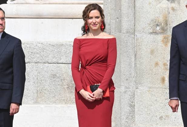 The King and Queen welcome with honors the President of the French Republic, Emmanuel Macron, and the First Lady. The President of the Community of Madrid, Isabel Díaz Ayuso, during the reception with honors at the Royal Palace on September 29, 2026, in Madrid, Spain. This state visit will serve to highlight and strengthen the ties and bilateral relations between the two countries. ROYALTY PRESIDENCY HONORS PRESIDENT KING QUEEN ROYAL PALACE José Madrid Madrid Spain Copyright: xJosà xOlivax 7808009