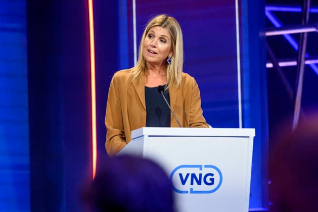 29-09-2026 Lichtenvoorde Queen Maxima attended the annual congress of the Association of Dutch Municipalities (VNG) in Lichtenvoorde. Â  Copyright: xPPEx