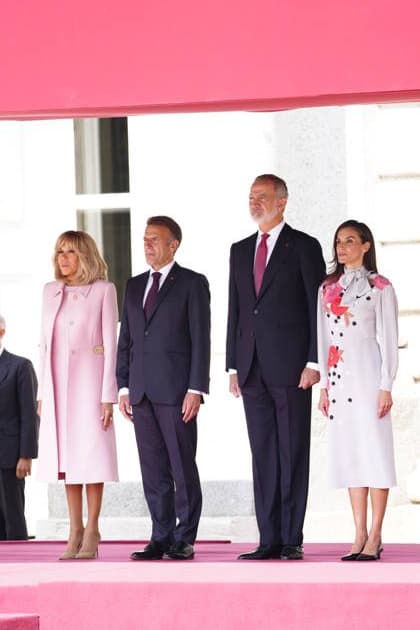 29-09-2026 Madrid Queen Letizia and King Felipe with Emmanuel Macron and Brigitte Macron during the official welcome at the royal palace in Madrid on the 1st day of the 2 day statevisit to Spain. No Spain  Copyright: xPPEx