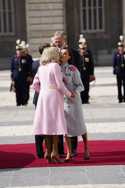 29-09-2026 Madrid Queen Letizia and King Felipe with Emmanuel Macron and Brigitte Macron during the official welcome at the royal palace in Madrid on the 1st day of the 2 day statevisit to Spain. No Spain  Copyright: xPPEx