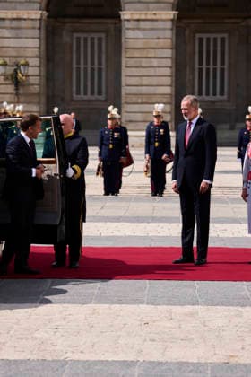 Spanish Royals attends Official reception to Emmanuel Macron and wife King Felipe VI of Spain, Queen Letizia of Spain, Emmanuel Macron, President of the French Republic and Co-Prince of Andorra, Brigitte Macron attends Official reception at Royal Palace on September 29, 2026 in Madrid, Spain Photo by IMAGO MPG Madrid Royal Palace Madrid Spain  Copyright: xMPGx