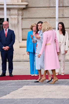 Spanish Royals attends Official reception to Emmanuel Macron and wife Queen Letizia of Spain, Brigitte Macron, Marta Carazo, Chief of Queen Letizia™ Secretary, Rosa Lerchundi, DIRCOM of Spanish Royal House attends Official reception at Royal Palace on September 29, 2026 in Madrid, Spain Photo by IMAGO MPG Madrid Royal Palace Madrid Spain  Copyright: xMPGx