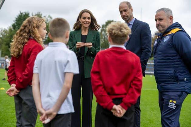 Royal visit, Leeds. JG Sept 2026 POOL Picture: James Glossop The Times & Sunday Times The Prince and Princess of Wales are seen during a visit to AMT Headingley Stadium, the home of the Leeds Rhinos rugby team where they learned how the club and the Leeds Rhinos Foundation are changing lives through the power of sport. Their Royal Highnesses met with Jamie Jones Buchanan MBE (beard and yellow blue striped tie), CEO of the Leeds Rhinos and a lifelong friend of Rob Burrow CBE. 29 09 2026, Credit:James Glossop PA ROTA - B68 Avalon UK  Copyright: xJamesxGlossopx xPAxROTAx-xB68x xAvalonx 1139203374
