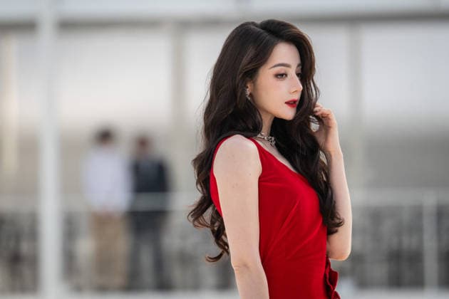 PFW - Dior Front Row Dilraba Dilmurat at the Christian Dior show during Paris Fashion Week Womenswear Spring Summer 2027 in the Jardin des Tuileries on September 29, 2026 in Paris, France. Photo by Alexis Jumeau ABACAPRESS.COM Paris France  Copyright: xJumeauxAlexis ABACAx