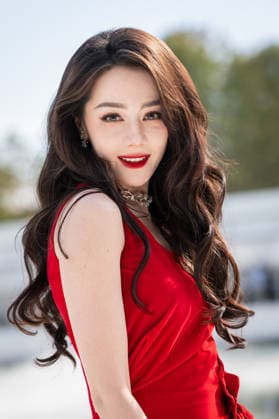 PFW - Dior Front Row Dilraba Dilmurat at the Christian Dior show during Paris Fashion Week Womenswear Spring Summer 2027 in the Jardin des Tuileries on September 29, 2026 in Paris, France. Photo by Alexis Jumeau ABACAPRESS.COM Paris France  Copyright: xJumeauxAlexis ABACAx