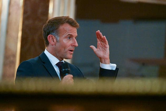 French President Emmanuel Macron delivers a speech to students at a conference titled Democracy, Youth, and Social Media: Meeting the Challenges of the Digital Age at the Complutense University of Madrid, Spain, on September 29, 2026. The French president is on a two-day official visit to Spain. Christian Liewig Bestimage French President Emmanuel Macron delivers a speech to students during a Democracy, youth, and Social Media: Meeting the Challenges of the Digital Age, at the Complutense University of Madrid on September 29, 2026. French President Emmanuel Macron is on a two-day official visit to Spain. Madrid, Spain  Copyright: xChristianxLiewigx xBestimagexChristianxLiewigx xBestimagex