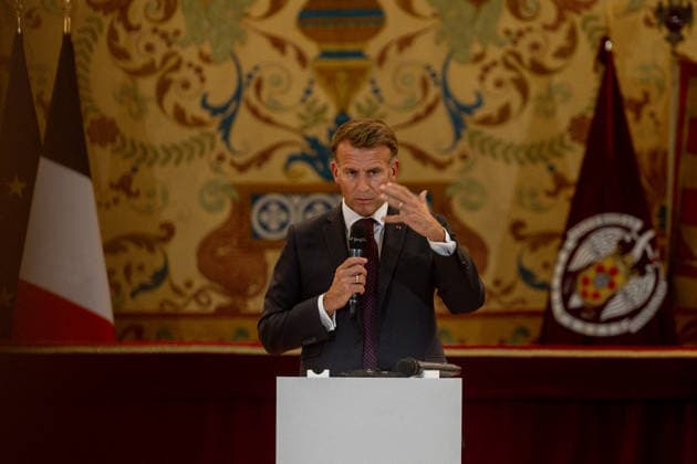 Macron Participates in a Dialogue on Democracy in Europe at the Complutense University of Madrid The President of the French Republic, Emmanuel Macron, during the event Democracy in Europe in the Digital Age, on September 29, 2026, in Madrid, Spain. Macron arrives in Madrid to begin a two-day state visit. This is a trip of great institutional significance, as it is the French president’s first state visit to Spain since taking office, coinciding with the final stretch of his term, which ends in 2027. SEPTEMBER 29, 2026 Madrid, Spain  Copyright: xRicardoxRubiox 7808868