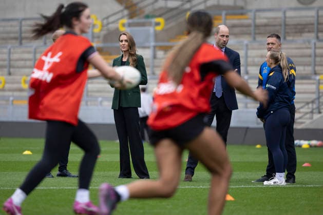 . 29 09 2026. Leeds, United Kingdom. Prince William and Kate Middleton, the Prince and Princess of Wales , during a visit to the Leeds Rhinos rugby team in Leeds, United Kingdom.  xPoolx xi-Imagesx IIM-27031-0021