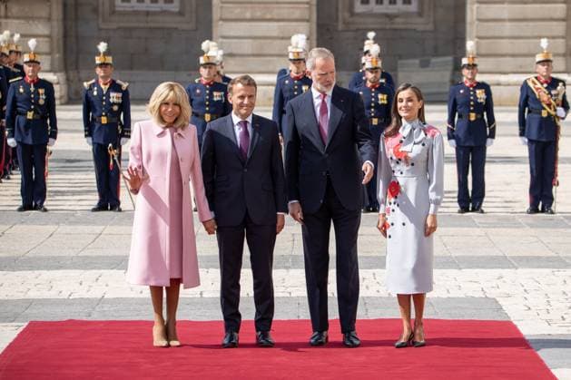 September 29, 2026, Madrid, Spain: From left to right: First Lady Brigitte Macron, President of the French Republic Emmanuel Macron, King Felipe VI, and Queen Letizia during the official reception with military honors for the President of the French Republic, Emmanuel Macron, and First Lady Brigitte Macron at the Royal Palace of Madrid. Madrid Spain - ZUMAs197 20260929_aaa_s197_222 Copyright: xDavidxCanalesx