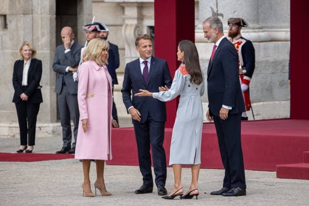 September 29, 2026, Madrid, Spain: From left to right: First Lady Brigitte Macron, President of the French Republic Emmanuel Macron, King Felipe VI, and Queen Letizia during the official reception with military honors for the President of the French Republic, Emmanuel Macron, and First Lady Brigitte Macron at the Royal Palace of Madrid. Madrid Spain - ZUMAs197 20260929_aaa_s197_236 Copyright: xDavidxCanalesx
