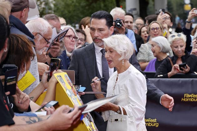 Helen Mirren attends an awards ceremony to present the Douglas Sirk Award at Cinemaxx Dammtor on September 29, 2026, in Hamburg, Germany. Helen Mirren receives the Douglas Sirk Award at the 34th Filmfest Hamburg in Germany.