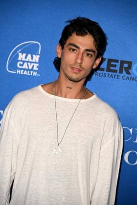 Los Angles Ca Sept 29: Dylan Wolf at The 2026 Blue Jacket Fashion Show a benefit for Zero prostate cancer on September 29, 2026 Credit: Michael Mattes USA - ZUMAa123 20260929_zaa_a123_044 Copyright: xAdMediax