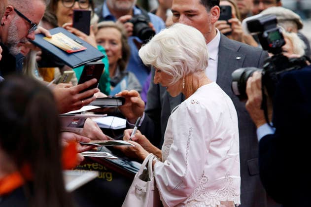 Helen Mirren at the premiere of the film *A Talent for Murder* and the Douglas Sirk Award ceremony at the 34th Hamburg Film Festival at Cinemaxx Dammtor in Hamburg, Germany, September 29, 2026 Foto:xC.xTamckex xFuturexImagex mirren_6905