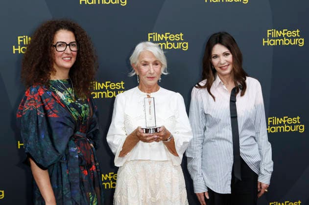Malika Rabahallah, Helen Mirren, and Iris Berben at the premiere of the film *A Talent for Murder* and the Douglas Sirk Award ceremony at the 34th Filmfest Hamburg at Cinemaxx Dammtor in Hamburg, Germany, September 29, 2026 Foto:xC.xTamckex xFuturexImagex mirren_6946
