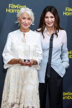 ABB FILMFEST: Dame Helen Mirren, the British actress, with Iris Berben, a Douglas Sirk Prize laureate, on the red carpet at the 2026 FilmFest Hamburg at the Cinemaxx Dammtor movie theater in Hamburg on September 29, 2026, Hamburg, Germany