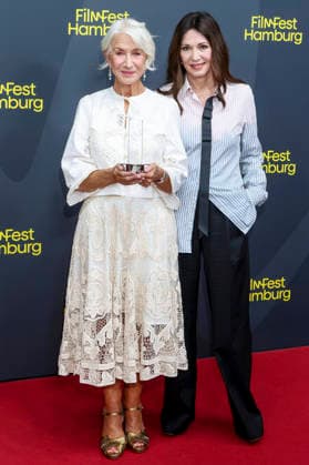 ABB FILMFEST: Dame Helen Mirren, the British actress, with Iris Berben, a Douglas Sirk Prize laureate, on the red carpet at the 2026 FilmFest Hamburg at the Cinemaxx Dammtor movie theater in Hamburg on September 29, 2026, Hamburg, Germany