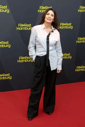 ABB FILMFEST: Iris Berben walks the red carpet at the premiere of the film *Die dritte Hochzeit* at FilmFest Hamburg 2026 at the Cinemaxx Dammtor theater in Hamburg on September 29, 2026, Hamburg, Germany