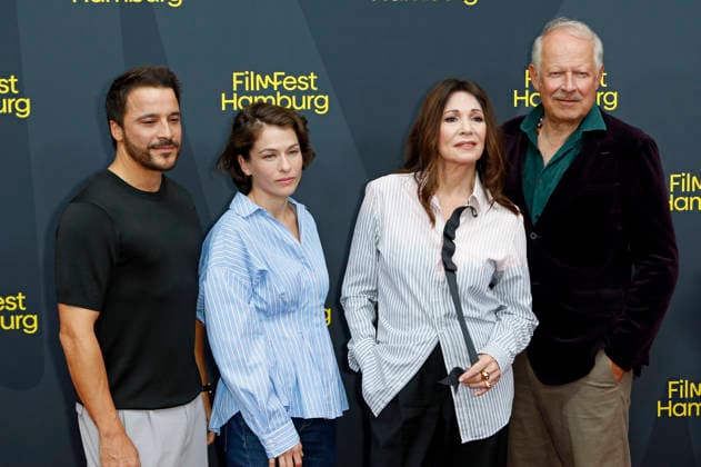 Kostja Ullmann, Henriette Confurius, Iris Berben, and Axel Milberg at the premiere of the ZDF TV movie *Die dritte Hochzeit* at the 34th Filmfest Hamburg 2026 at Cinemaxx Dammtor in Hamburg, June 29, 2026 Foto:xC.xTamckex xFuturexImagex hochzeit_6944