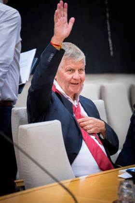 Epstein Hearing Begins in the Storting, Oslo, September 30, 2026 Former Minister of Climate and the Environment and Minister of Development Erik Solheim during the Storting’s Control and Constitutional Committee’s public hearing on practices at the Ministry of Foreign Affairs and Jeffrey Epstein’s network in Norway. Photo: Heiko Junge, NTB, Oslo, Norway, Y8CI234WPBo, EDITORIAL USE Copyright: xHeikoxJungex xNTBx