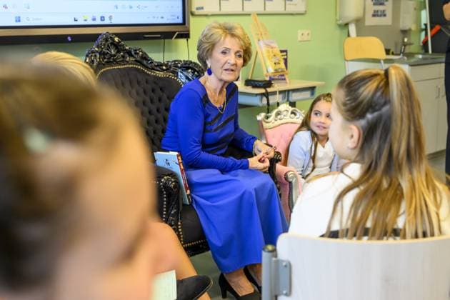 Apeldoorn, The Netherlands, 2026-09-30 09:04:30 APELDOORN , 30-09-2026, KBS Hertog van Gelre Princess Margriet reads aloud during Children s Book Week at KBS Hertog van Gelre in Apeldoorn. After the opening of Children s Book Week, Princess Margriet reads to the pupils of group 6B. The theme of Children s Book Week is Spotlight on! . KBS Hertog van Gelre has approximately 370 pupils, divided into 16 groups. PHOTO: NLBeeld Patrick van Emst Credit: NL Beeld Patrick van Emst  Copyright: xx x