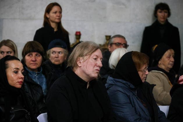 RUSSIA, MOSCOW - SEPTEMBER 30, 2026: Mourners attend a farewell ceremony for music critic Sergei Sosedov at Troyekurovskoye Cemetery. Sosedov died in an accident in the Republic of Sakha (Yakutia) on September 23, at the age of 59. Artyom Geodakyan TASS  98561138