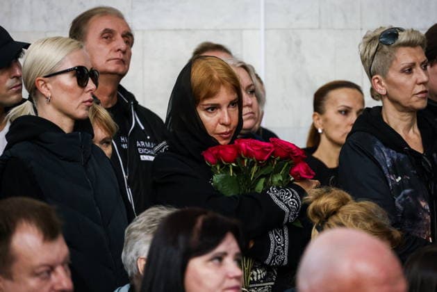 RUSSIA, MOSCOW - SEPTEMBER 30, 2026: Singer Natalia Shturm attends a farewell ceremony for music critic Sergei Sosedov at Troyekurovskoye Cemetery. Sosedov died in an accident in the Republic of Sakha (Yakutia) on September 23, at the age of 59. Artyom Geodakyan TASS 98562650