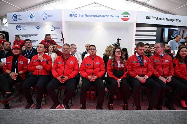 TEKNOFEST Southeast in Turkiye s Sanliurfa SANLIURFA, TURKIYE - SEPTEMBER 30 : Deputy Minister of Industry and Technology Muhammet Kasim Gonullu (4th L), President of the Turkish Patent and Trademark Office (TURKPATENT) Muhammed Zeki Durak attend TEKNOFEST Southeast, world s largest aviation, space, and technology, as the festival opens its doors to visitors at the Sanliurfa GAP Airport for its 15th edition in Sanliurfa, Turkiye on September 30, 2026. Ozkan Bilgin Anadolu Sanliurfa Turkey. Editorial use only. Please get in touch for any other usage.  Copyright: x2026xAnadoluxOzkanxBilginx