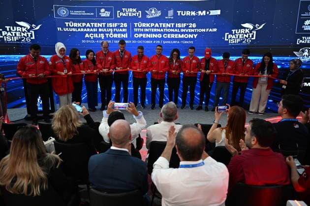 TEKNOFEST Southeast in Turkiye s Sanliurfa SANLIURFA, TURKIYE - SEPTEMBER 30 : TEKNOFEST Southeast, world s largest aviation, space, and technology, festival opens its doors to visitors at the Sanliurfa GAP Airport for its 15th edition in Sanliurfa, Turkiye on September 30, 2026. Ozkan Bilgin Anadolu Sanliurfa Turkey. Editorial use only. Please get in touch for any other usage.  Copyright: x2026xAnadoluxOzkanxBilginx