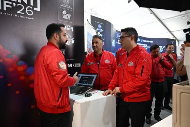 TEKNOFEST Southeast in Turkiye s Sanliurfa SANLIURFA, TURKIYE - SEPTEMBER 30 : TEKNOFEST Southeast, world s largest aviation, space, and technology, festival opens its doors to visitors at the Sanliurfa GAP Airport for its 15th edition in Sanliurfa, Turkiye on September 30, 2026. Ozkan Bilgin Anadolu Sanliurfa Turkey. Editorial use only. Please get in touch for any other usage.  Copyright: x2026xAnadoluxOzkanxBilginx