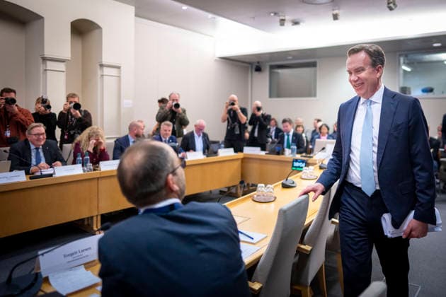 Epstein Hearing Begins in the Storting, Oslo, September 30, 2026: Former Høyre Foreign Minister Borge Brende during the Storting’s Control and Constitutional Committee’s public hearing on practices at the Ministry of Foreign Affairs and Jeffrey Epstein’s network in Norway. Photo: Heiko Junge, NTB Oslo, Norway yjOI58mKBYw EDITORIAL USE ONLY Ref BNC POLyjOI58mKBYw jpg  Copyright: xHeikoxJungex xNTBx