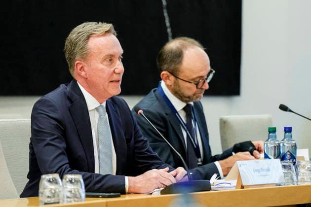 Another hearing on Jeffrey Epstein’s network in Norway Oslo 20260930 Borge Brende, former foreign minister of the Conservative Party (Høyre), during the Storting’s Control and Constitutional Committee’s public hearing on practices at the Ministry of Foreign Affairs and Jeffrey Epstein’s network in Norway Photo: Cornelius Poppe NTB Oslo Norway JA5lHiZA5go EDITORIAL USE ONLY Ref BNC POLJA5l  Copyright: xCorneliusxPoppex xNTBx