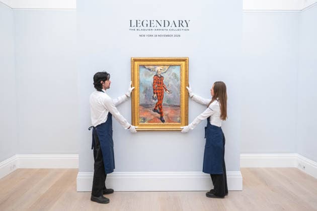 September 30, 2026, London, England, United Kingdom: Sotheby s staff hold Paul Cezanne Arlequin , estimated at around USD 120 million, during a preview of the Blaquier-Arrieta Collection at Sotheby s in London, Britain, September 30, 2026. The collection will be offered at auction in New York in November. London United Kingdom - ZUMAk172 20260930_zip_k172_003 Copyright: xThomasxKrychx