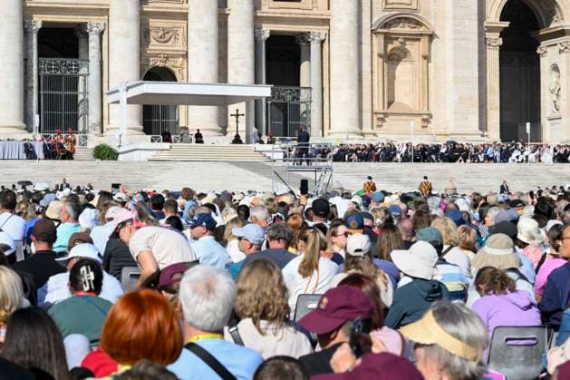 ITALY - WEEKLY GENERAL AUDIENCE - VATICAN-2026 9 30 Italy, Rome, Vatican, 2026 9 30 Pope Leo XIV during the weekly general audience at St Peter s Square in The Vatican . EDITORIAL USE ONLY - NO BOOKS Copyright: xVATICANxMEDIA xCatholicxPressxPhotox