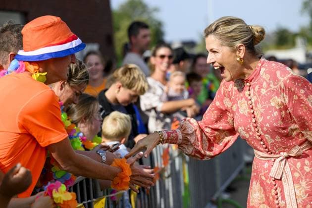 Queen Maxima Visits Urk - Netherlands Queen Máxima pays a visit to Urk. The visit focuses on daily life in Urk, centering on initiatives concerning entrepreneurship, growing up, youth, the elderly, and community spirit. September 30, 2026. Photo by NLBeeld Patrick van Emst ABACAPRESS.COM Netherlands Copyright: xBrunoxPress ABACAx
