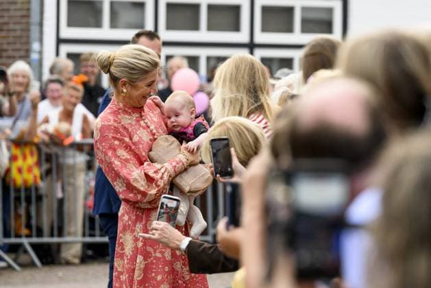 Queen Maxima Visits Urk - Netherlands Queen Máxima pays a visit to Urk. The visit focuses on daily life in Urk, centering on initiatives concerning entrepreneurship, growing up, youth, the elderly, and community spirit. September 30, 2026. Photo by NLBeeld Patrick van Emst ABACAPRESS.COM Netherlands Copyright: xBrunoxPress ABACAx