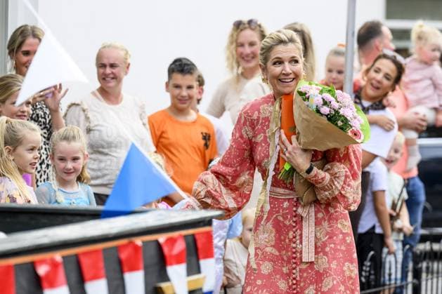 Queen Maxima Visits Urk - Netherlands Queen Máxima pays a visit to Urk. The visit focuses on daily life in Urk, centering on initiatives concerning entrepreneurship, growing up, youth, the elderly, and community spirit. September 30, 2026. Photo by NLBeeld Patrick van Emst ABACAPRESS.COM Netherlands Copyright: xBrunoxPress ABACAx