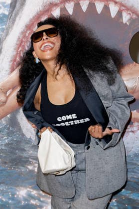 Katerina Graham at the photocall for the Stella McCartney Spring Summer 2027 Women s Ready-to-Wear collection show during Paris Fashion Week (PFW) at the Hôtel de Charost in Paris, France, on September 30, 2026. Olivier Borde, Bestimage. Photocall for the Stella McCartney Women’s Ready-to-Wear Spring Summer 2027 show as part of Paris Fashion Week on September 30, 2026, in Paris, France. Paris, France Copyright: xOLIVIERxBORDEx xBESTIMAGExOLIVIERxBORDEx xBESTIMAGEx