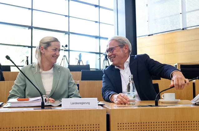 Thuringian State Parliament, Justice Committee, September 30, 2026, Erfurt, Thuringian State Parliament, Justice Committee, Oral Hearing on the Motion by The Left Party to Initiate Proceedings to Ban the AfD. Pictured: Beate Meissner, CDU, Minister of Justice, Migration, and Consumer Protection, and Georg Maier, SPD, Minister of the Interior and Local Government.