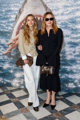 Lucia Sofia Ponti and Sasha Alexander at the photocall for the Stella McCartney Spring Summer 2027 Women’s Ready-to-Wear collection show during Paris Fashion Week (PFW) at the Hôtel de Charost in Paris, France, on September 30, 2026. Olivier Borde, Bestimage. Photocall for the Stella McCartney Women’s Ready-to-Wear Spring Summer 2027 show as part of Paris Fashion Week on September 30, 2026, in Paris, France. Paris, France  Copyright: xOLIVIERxBORDEx xBESTIMAGExOLIVIERxBORDEx xBESTIMAGEx