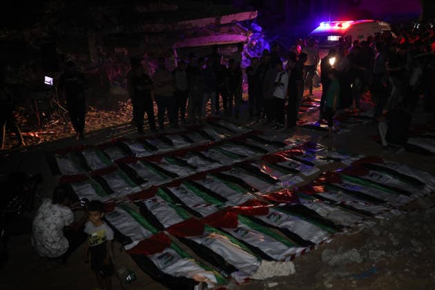 Gaza Families Bid Farewell to 105 Recovered Bodies Mourners bid farewell to the remains of 105 Palestinians recovered from beneath the rubble of the al-Taj block on al-Yarmouk Street in Gaza City on September 30, 2026. The Civil Defense said recovery efforts were carried out in coordination with an Egyptian committee, ahead of the burial of the remains. Photo by Belal Osama apaimages Gaza Gaza Strip Palestinian Territory 300926_Gaza_BO_00(20) Copyright: xapaimagesxBelalxOsamax xapaimagesx