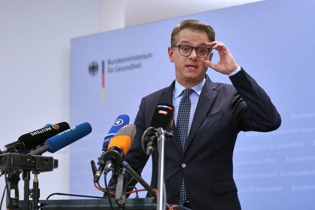 Berlin, Germany, September 30, 2026 Ministry of Health Statement on the Reform of Long-Term Care Insurance Federal Minister of Health Carsten Linnemann, CDU Copyright: xdtsxNachrichtenagenturx dts_136889