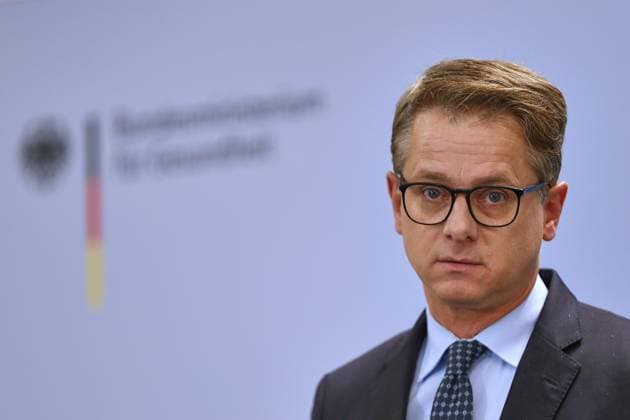 Berlin, Germany, September 30, 2026 Ministry of Health Statement on the Reform of Long-Term Care Insurance Federal Minister of Health Carsten Linnemann, CDU Copyright: xdtsxNachrichtenagenturx dts_136898