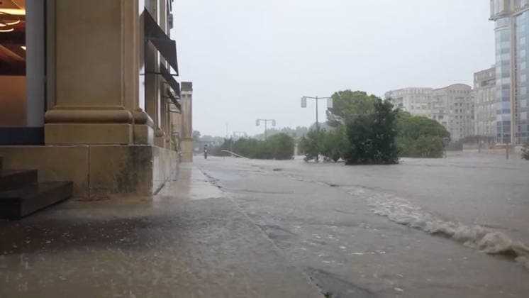 Flooding in Montpellier Caused by The Mediterranean Weather System - France The River Lez is in flood and is inundating the streets of Montpellier, France, on 30 September 2026. The Gard and Hérault departments are on red alert for rain and flooding due to the first Cévenol weather event of the autumn, which is already proving very intense. Significant rainfall totals have already been recorded, with over 200 mm in some places. Photo by CLPRESS ABACAPRESS.COM Montpellier France  Copyright: xCLPRESS ABACAx