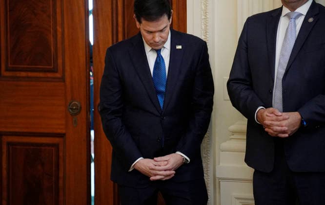 Donald Trump on Hispanic Heritage Month Celebration - Washington US Secretary of State Marco Rubio attends the Hispanic Heritage Month Celebration in the East Room of the White House in Washington , DC on September 30, 2026. Photo by Yuri Gripas ABACAPRESS.COM Washington DC United States  Copyright: xPool ABACAx