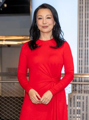 September 30, 2026, New York, New York, USA: MING NA WEN visits the Empire State Building in New York to celebrate the release of her debut cookbook and memoir, Have You Eaten Yet? 30 September 2026 New York USA - ZUMAa265 20260930_zep_a265_005 Copyright: xEricxAcquayex