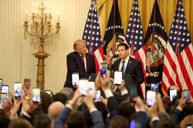 U.S. Secretary of State Marco Rubio (R) speaks alongside U.S. President Donald Trump (L) during Hispanic Heritage Month celebrations in Washington, D.C. (United States). Trump reinstated the Hispanic Heritage Month celebration at the White House—which was not held last year—one month before the midterm elections, in which polls show a decline in Latino support for Republicans. Trump revives Hispanic Heritage Month celebrations while losing the latino vote !ACHTUNG: NUR REDAKTIONELLE NUTZUNG!  Copyright: xOctavioxGuzmánx AME1630 20260930-55021550490_1