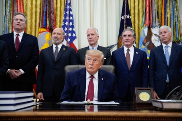 President Donald Trump looks on during an announcement in the Oval Office of the White House in Washington on September 30, 2026. The Trump Administration announced South Korea will invest $54 billion toward the Alaska Liquefied Natural Gas (LNG) project as part of a broader $200 billion investment in U.S. energy projects.  WASP20260930182 YURIxGRIPAS
