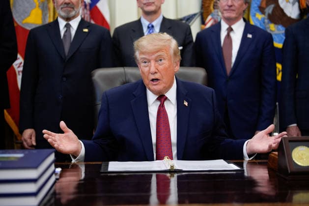 President Donald Trump speaks during an announcement in the Oval Office of the White House in Washington on September 30, 2026. The Trump Administration announced South Korea will invest $54 billion toward the Alaska Liquefied Natural Gas (LNG) project as part of a broader $200 billion investment in U.S. energy projects.  WASP20260930179a YURIxGRIPAS
