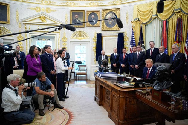 President Donald Trump speaks during an announcement in the Oval Office of the White House in Washington on September 30, 2026. The Trump Administration announced South Korea will invest $54 billion toward the Alaska Liquefied Natural Gas (LNG) project as part of a broader $200 billion investment in U.S. energy projects.  WASP20260930192 YURIxGRIPAS